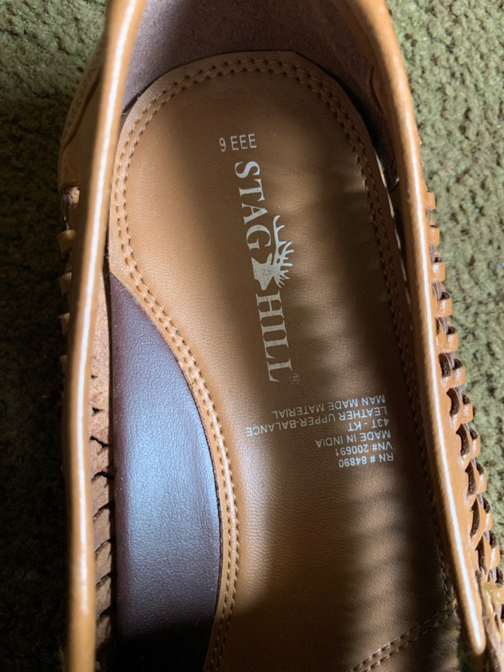 Stag Hill Size 9 Men’s Woven Slip-On Loafers in Tan - Picture 7 of 8